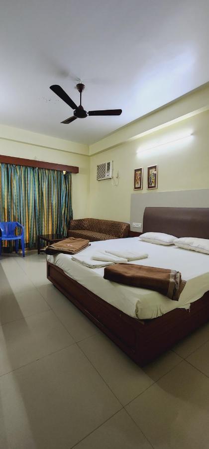 Hotel Shakuntala Palace Puri Ngoại thất bức ảnh
