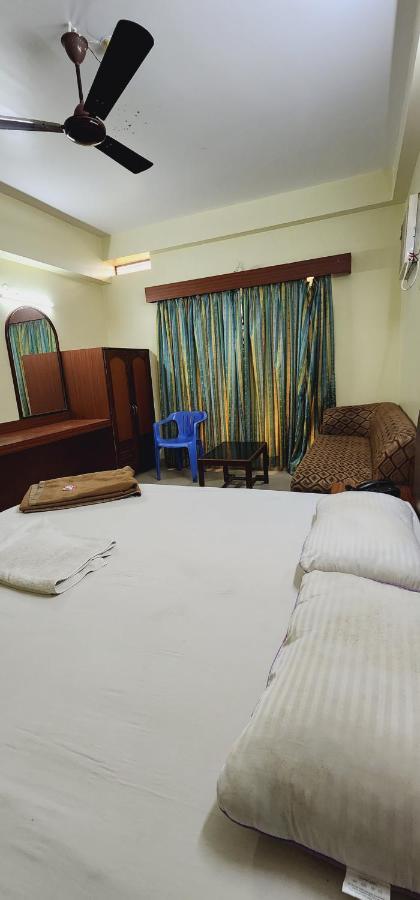 Hotel Shakuntala Palace Puri Ngoại thất bức ảnh