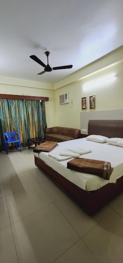 Hotel Shakuntala Palace Puri Ngoại thất bức ảnh